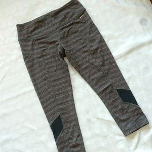 Mondetta Black & Pink Yoga Capri Legging Pants M